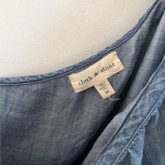 ANTHROPOLOGIE | CLOTH & STONE one shoulder chambray ruffle top| size medium - Picture 9 of 9